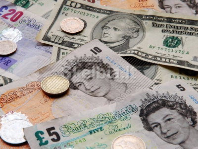 ANGLIJOJE DARBAS - VIŠTIENOS, ŠOKOLADO FABRIKUOSE