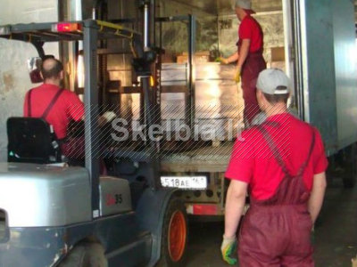 Krovikai, vairuotojai sandėlyje Vokietijoje 867674941