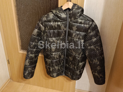 Kamufliažinė paaugliška striukė 12 - 13 metų