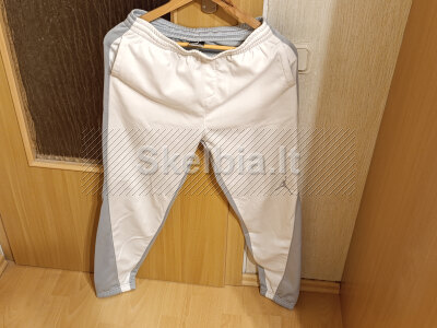 Jordan vaikiškos treninginės kelnės 13 - 15 metų