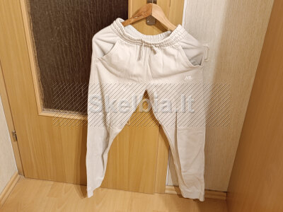 Nike paaugliškos kelnės 13 - 15 metų