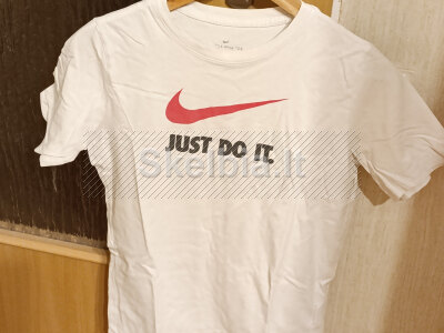Nike medvilniniai marškinėliai 13 - 15 metų