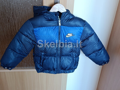 Nike berniukiška striukė 4 - 5 metų